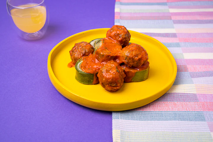  Rondelli três queijos + Almôndega de carne