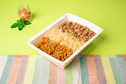 Carne moída, arroz integral e feijão carioca