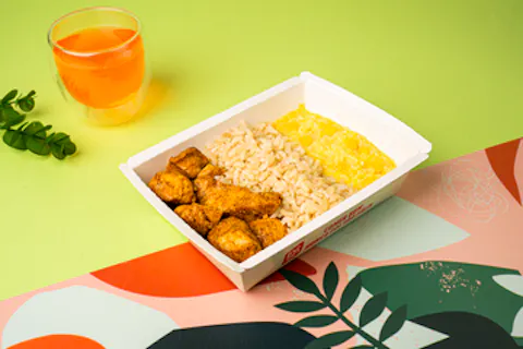Frango grelhado, arroz integral e creme de milho 