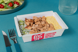 Frango, arroz com brócolis e creme de milho - 370g