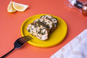 Frango com limão siciliano e hortelã