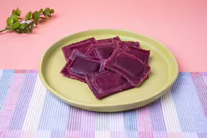 Frango com limão siciliano, hortelã, purê de abóbora e legumes frescos