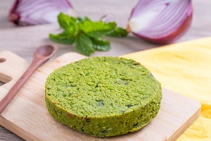 Hambúrguer de ervilha com hortelã