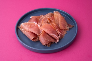 Presunto cru tipo serrano - fatias finas