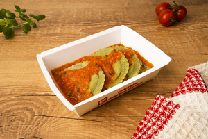 Ravioli de muçarela de búfala ao molho de tomate