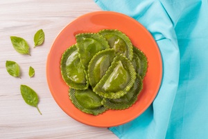 Ravioli integral de mussarela de búfala