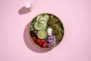 Salada Falafel com Chèvre 