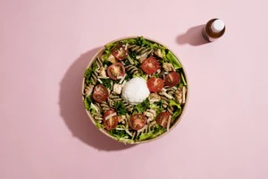 Salada Frango, Fusilli e Chèvre